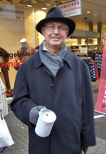 Spendensammler Lothar Hass von HaSE