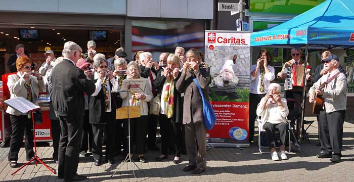 Auftritt am 16.04.2011 für die Demenz-Hilfe der Caritas Auftritt am 16.04.2011 für die Demenz-Hilfe der Caritas