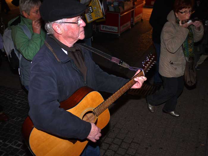 HaSE im Europaparalament in Brüssel HaSE beim großen Martinszug der Grundschulen der Stadt Euskirchen am 10.11.2011